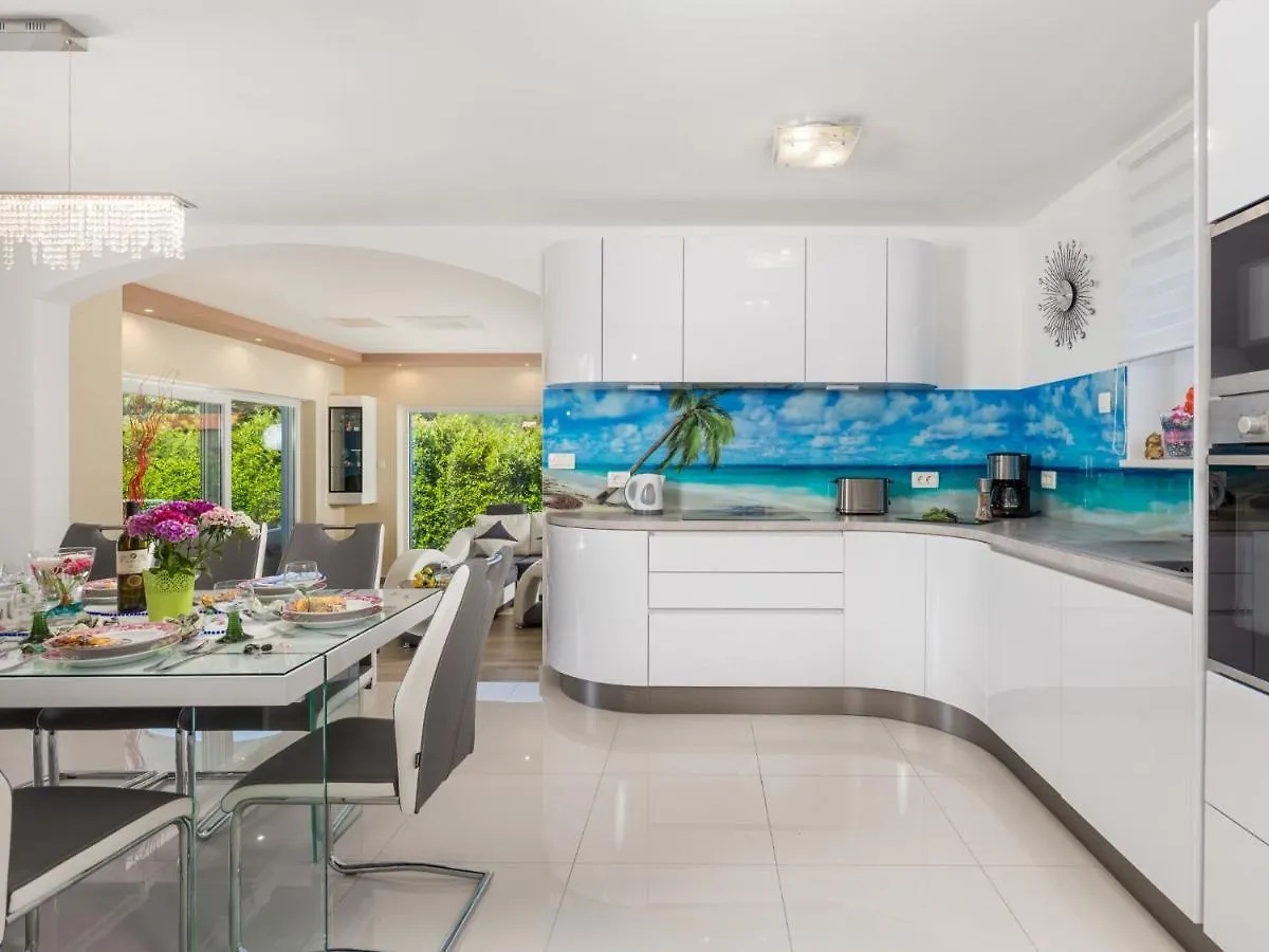 Holiday Home Villa Gabriel - Lbn417 By Interhome Labin