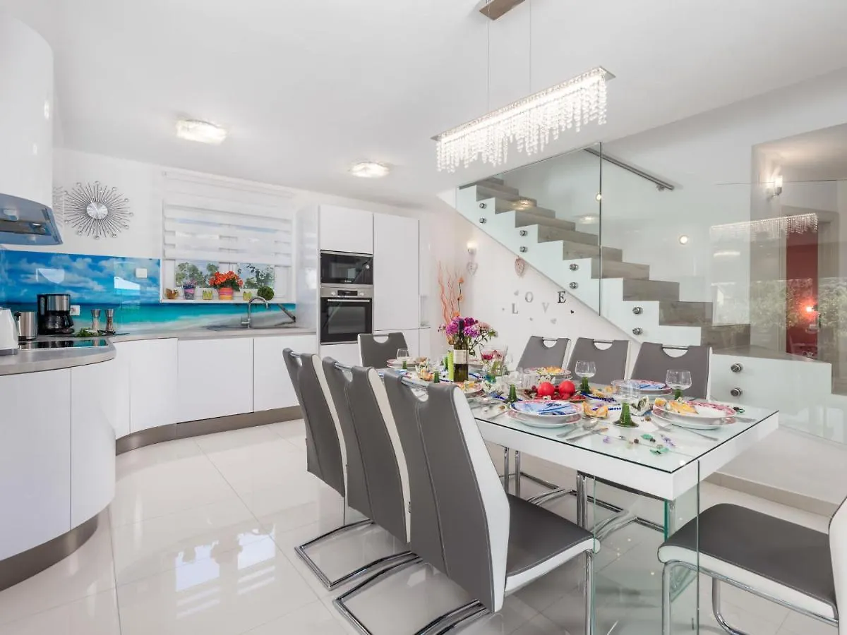 Holiday Home Villa Gabriel - Lbn417 By Interhome Labin  Croatia